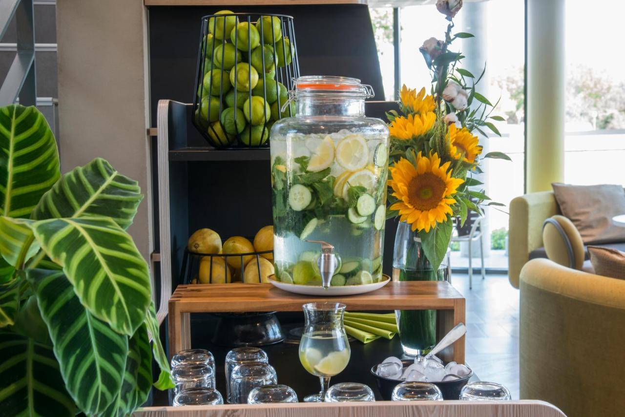 Ibis Styles Pertuis Portes Du Luberon Εξωτερικό φωτογραφία
