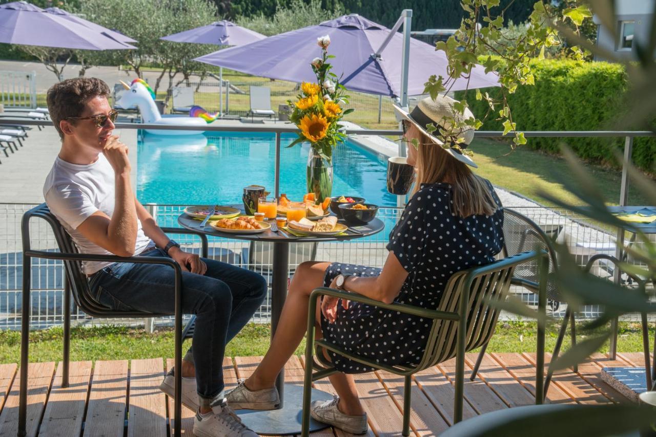 Ibis Styles Pertuis Portes Du Luberon Εξωτερικό φωτογραφία