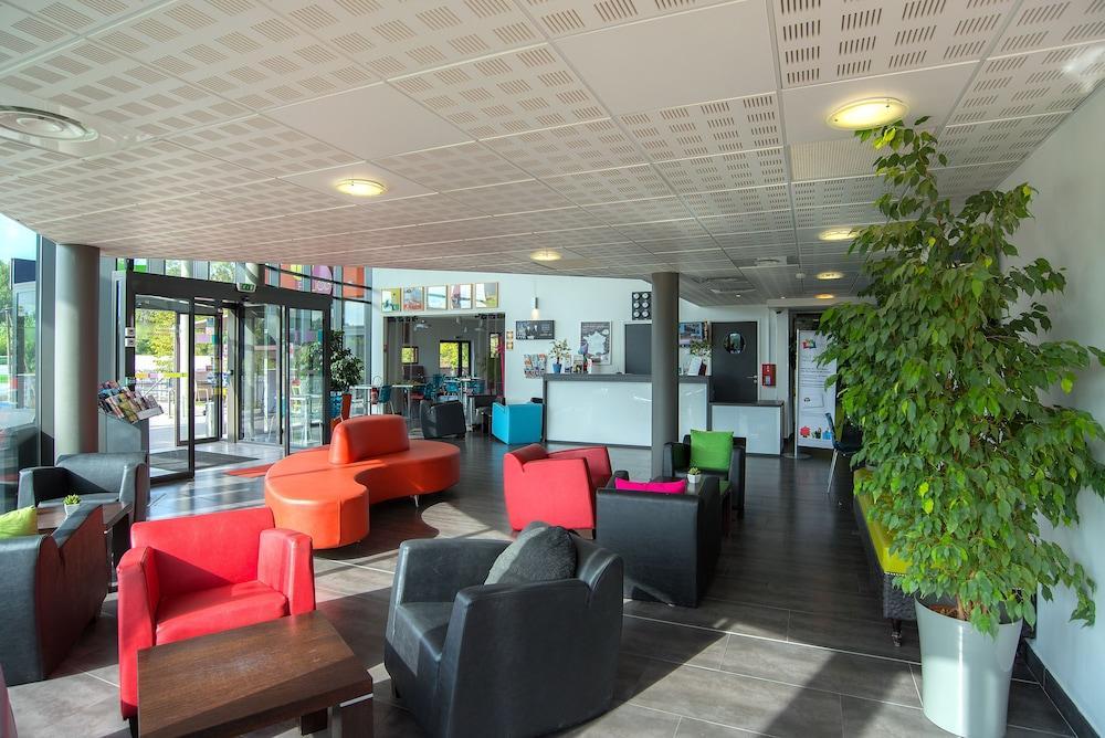 Ibis Styles Pertuis Portes Du Luberon Εξωτερικό φωτογραφία