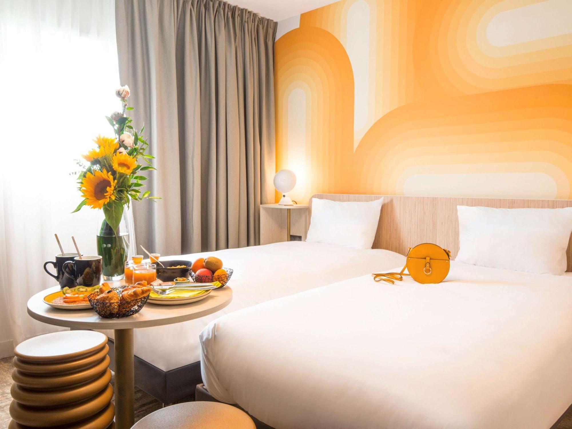 Ibis Styles Pertuis Portes Du Luberon Εξωτερικό φωτογραφία